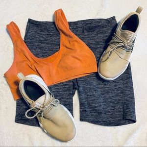 Skechers DLT-A Tan & Black Women’s Sneakers Size 7